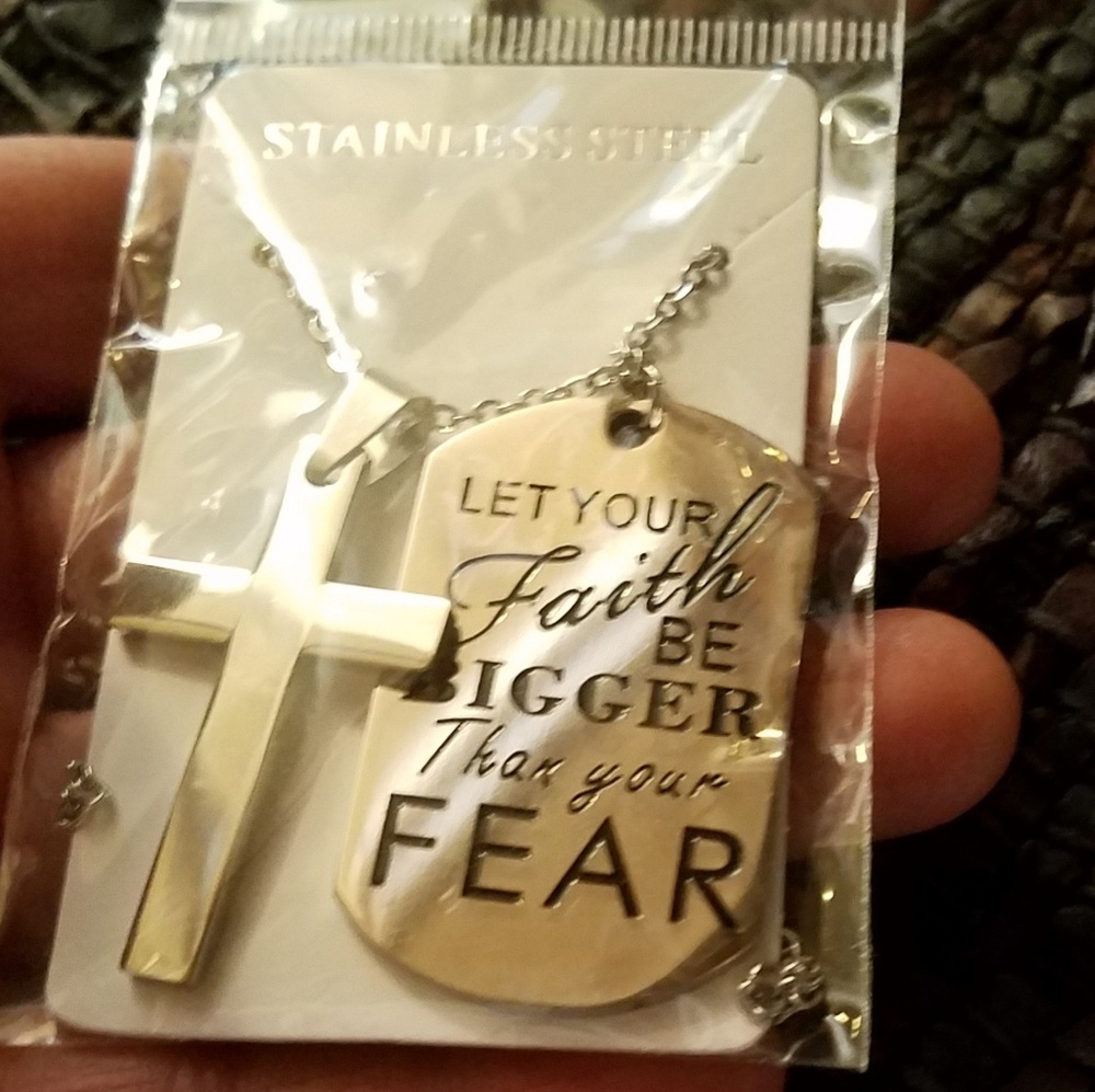 ❣❣❣SALE❣❣❣ CROSS W ..Dog TAG PENDANT - Picture 3 of 4